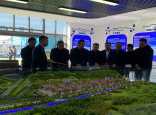 甘肃省发展鼎新委总经济师尊贵善一行光临临夏综合物流园项目调查调研